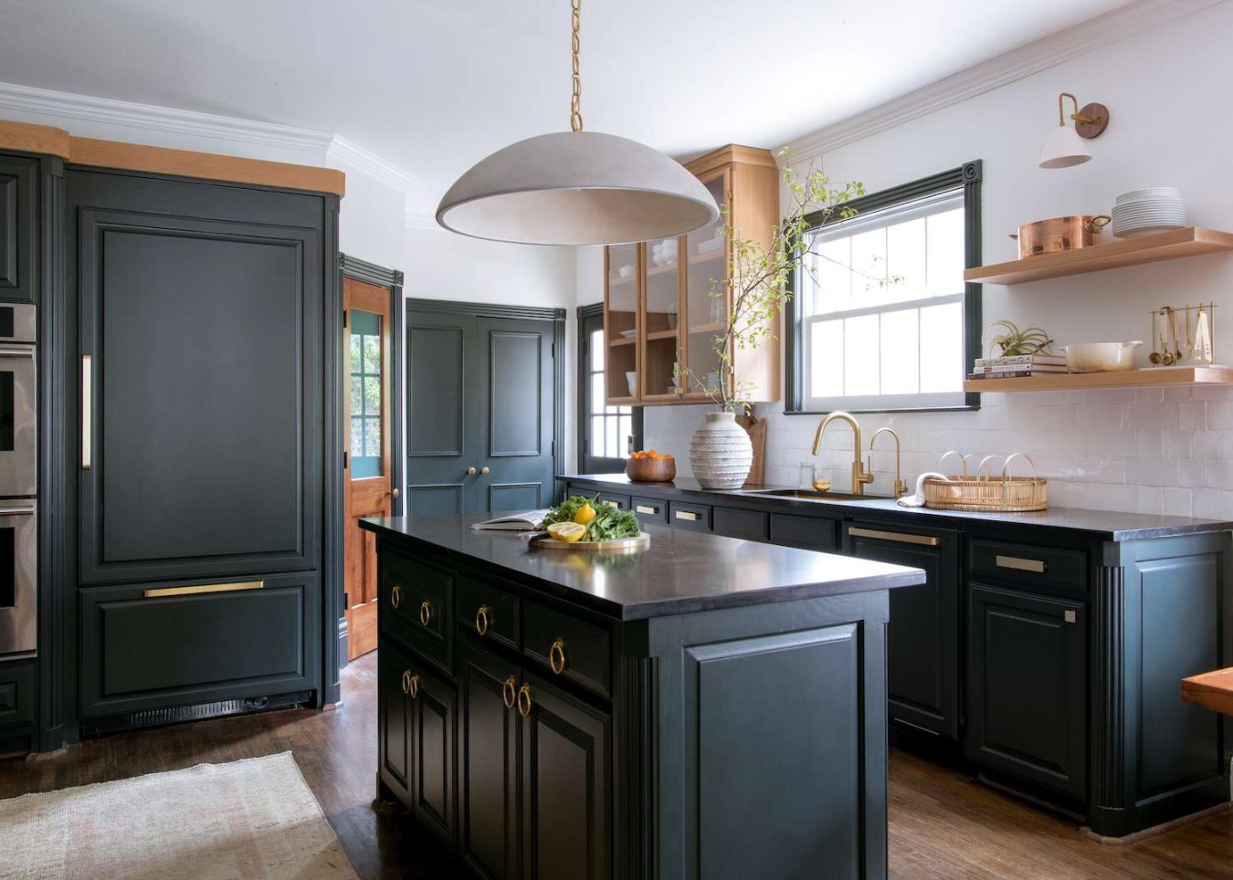 Embrace The Elegance: Dark Kitchen Cabinets For A Stylish Space